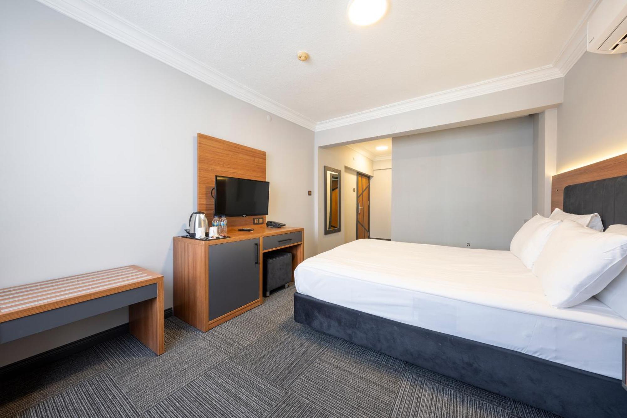Otel Maltepe Manhattan 3*